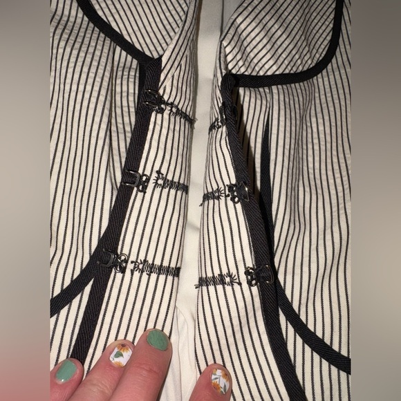 Classiques Entier Blazer | Nordstrom Exclusive | Timeless Elegance - Picture 4 of 8